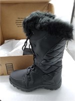 Black fuzzy boots size 8.5