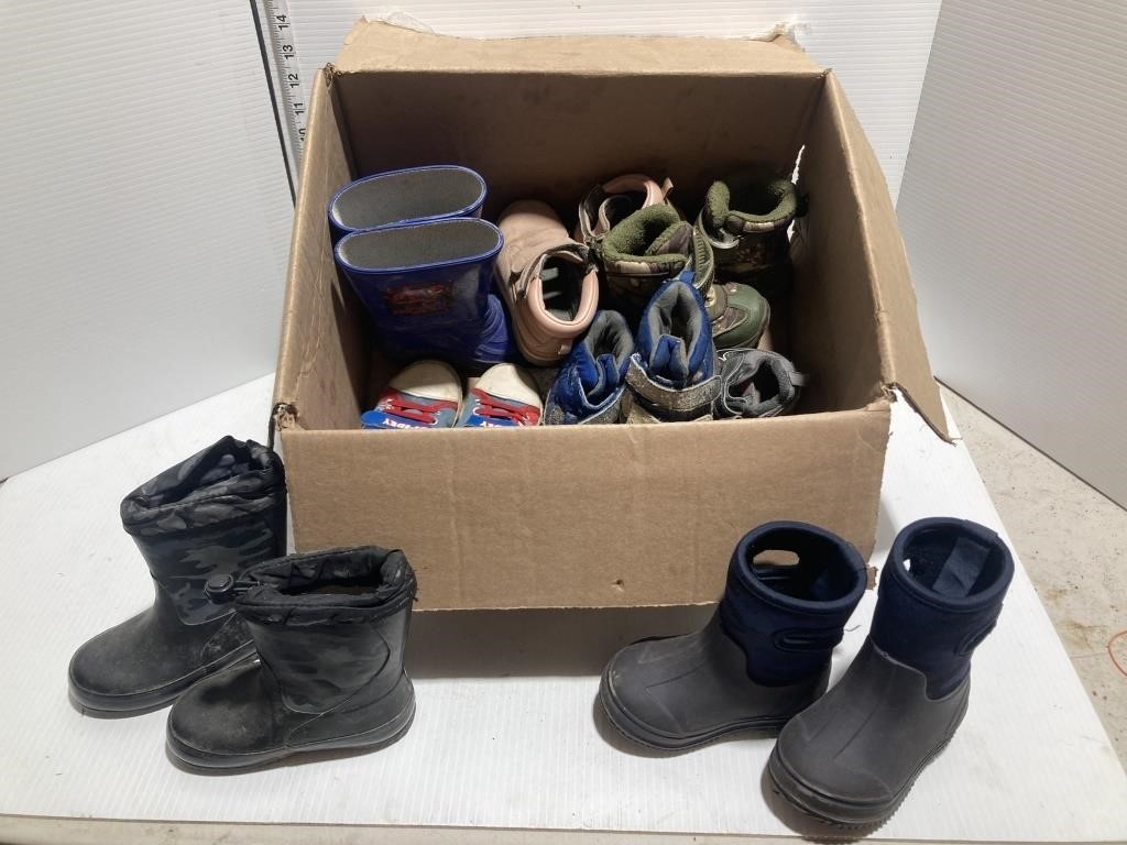 Lot of kids boots and shoes