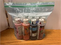 Bag of 13 acrylic paints