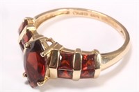 14ct Gold Garnet Ring,