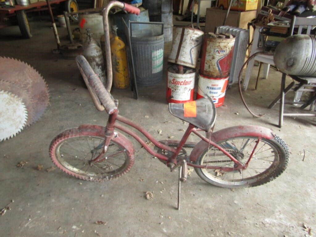 VINTAGE GIRL'S BICYCLE