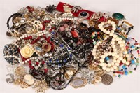 Quantity of Beaded Jewellery,