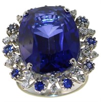 14kt Gold 24.22 ct Cushion Sapphire & Diamond Ring