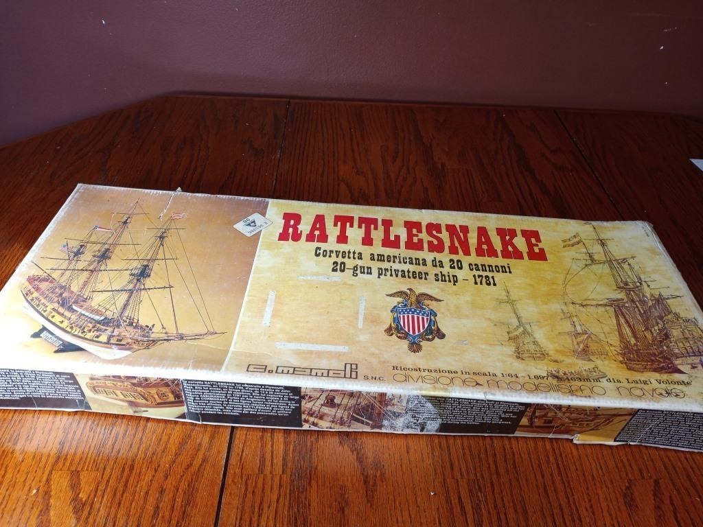 Rattlesnake 20 Gun Privateer Model NOS