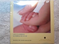 2005 Cellophane sealed Canadian Baby set