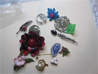 Collection of brooches