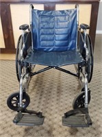 Tracer EX2 Wheelchair w/Foot Pegs