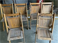 6 vintage wooden folding chairs.