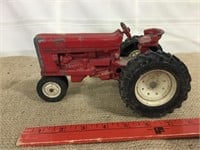 Vintage ERTL - International Farm Tractor w