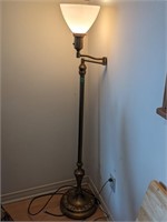 MC FLOOR LAMP