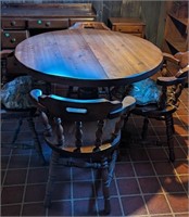 OAK TABLE & CHAIRS