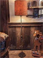 VINTAGE FLOOR LAMP