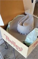 Bailey Cowboy Hat in Box 7-1/4