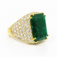 $ 18,920 14.35 CT Emerald Diamond Ring 18 Kt