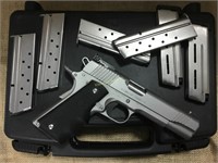 Kimber Target 2, 10mm cal w/locking case