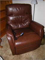 Leather Electric Lift Recliner *Like New Condition