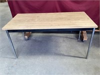 Formica Top Work Table With Metal Bottom