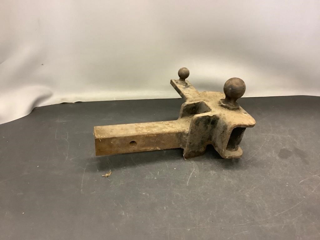 Truck hitch with 2 inch ball