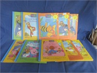 Pooh book set .