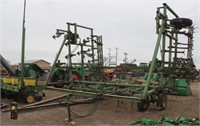 John Deere 1010 field cultivator