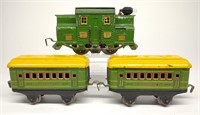 Dorfan #51 Pre-war Train Engine & 2 Passenger Cars