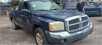 2005 Dodge Dakota SLT RUNS/MOVES