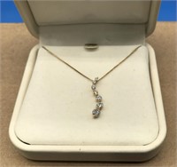 14K Gold 7 Diamond Journey Pendant