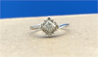 Dainty Vintage 18K White Gold Diamond Cluster Ring