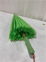 PAPER UMBRELLA WITH BAMBOO HANDLE 22 x31IN GREEN