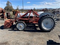 1952 FORD 8N TRACTOR WITH FRONT LOADER