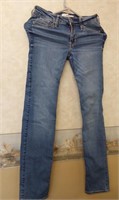 Hollister California jeans. Sz 24w 32l. Good