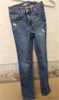 Jordasche girl's skinny jeans.  size 7. Good