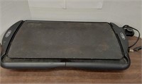 Bella electric griddle. Tested works. 20 x 10.5