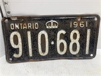 1961 Ontario licence plate