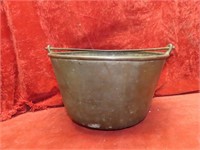 Old copper pail w/handle.