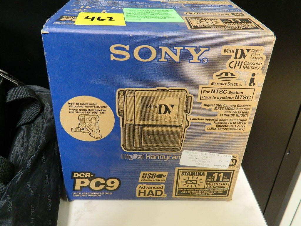 Sony VCR-PC9 Digital video camera recorder, acces.