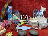 Crafting & household décor lot.