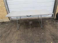 Metal folding table