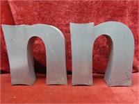 (2) Letter "n,n" Aluminum sign letter.