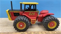1/16 scale Versatile 825 (repaint) 4WD Tractor