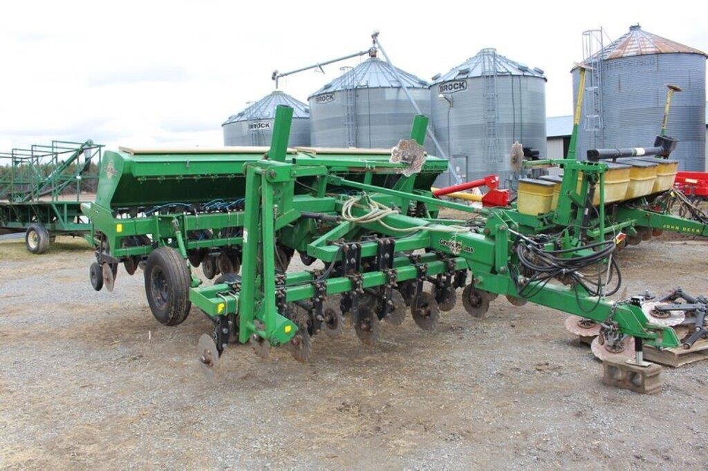 Great Plains SS 15' no-till drill & coulter caddy