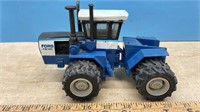 ERTL 1/32 Ford FW-60 Tractor. Roof has been