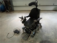 QUICKIE 700M POWERED WHEEL CHAIR SEE DESC