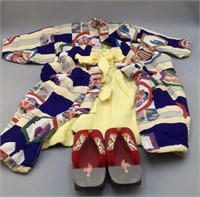 1950 Japan Childs Kimono with Gata in Box