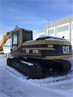 1998 Caterpillar excavator model 325 BL only 10,81