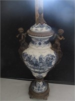 Castilian Blue and white vase