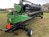 John Deere 918 flex head 17' w/poly snouts