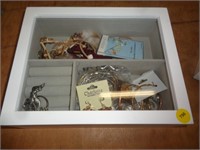 JEWERY BOX WITH JEWELRY