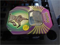 POKEMON TIN W CARDS