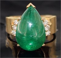 14kt Gold 11.25 ct Emerald & Diamond Ring